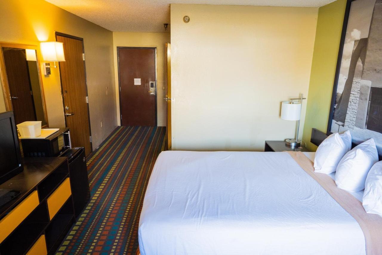 ซูเปอร์ 8 บาย วินด์แฮม เบเลน นิวเม็กซิโก Hotel Belen ภายนอก รูปภาพ