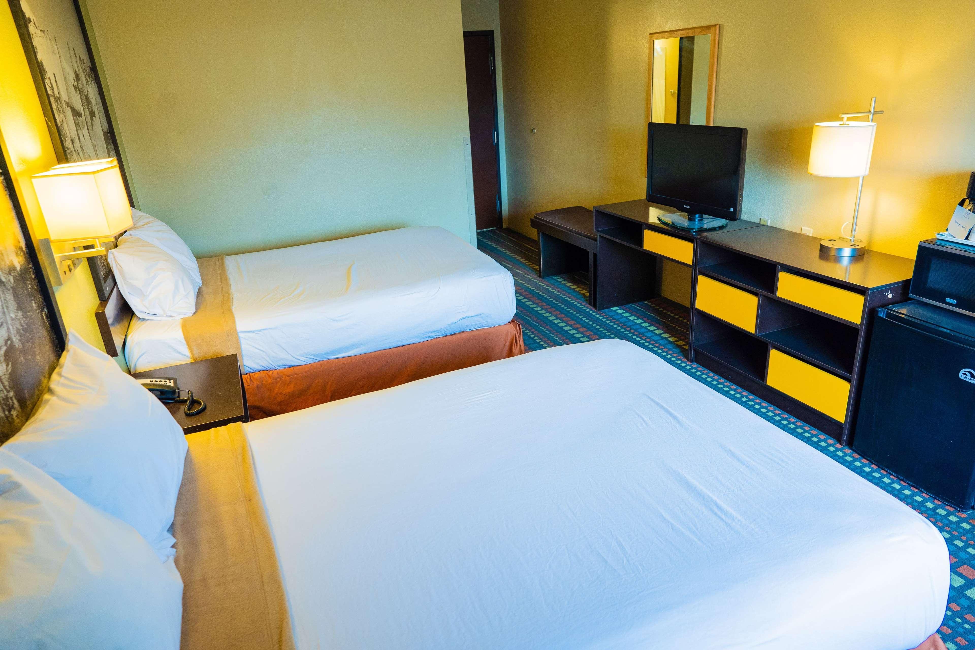 ซูเปอร์ 8 บาย วินด์แฮม เบเลน นิวเม็กซิโก Hotel Belen ภายนอก รูปภาพ