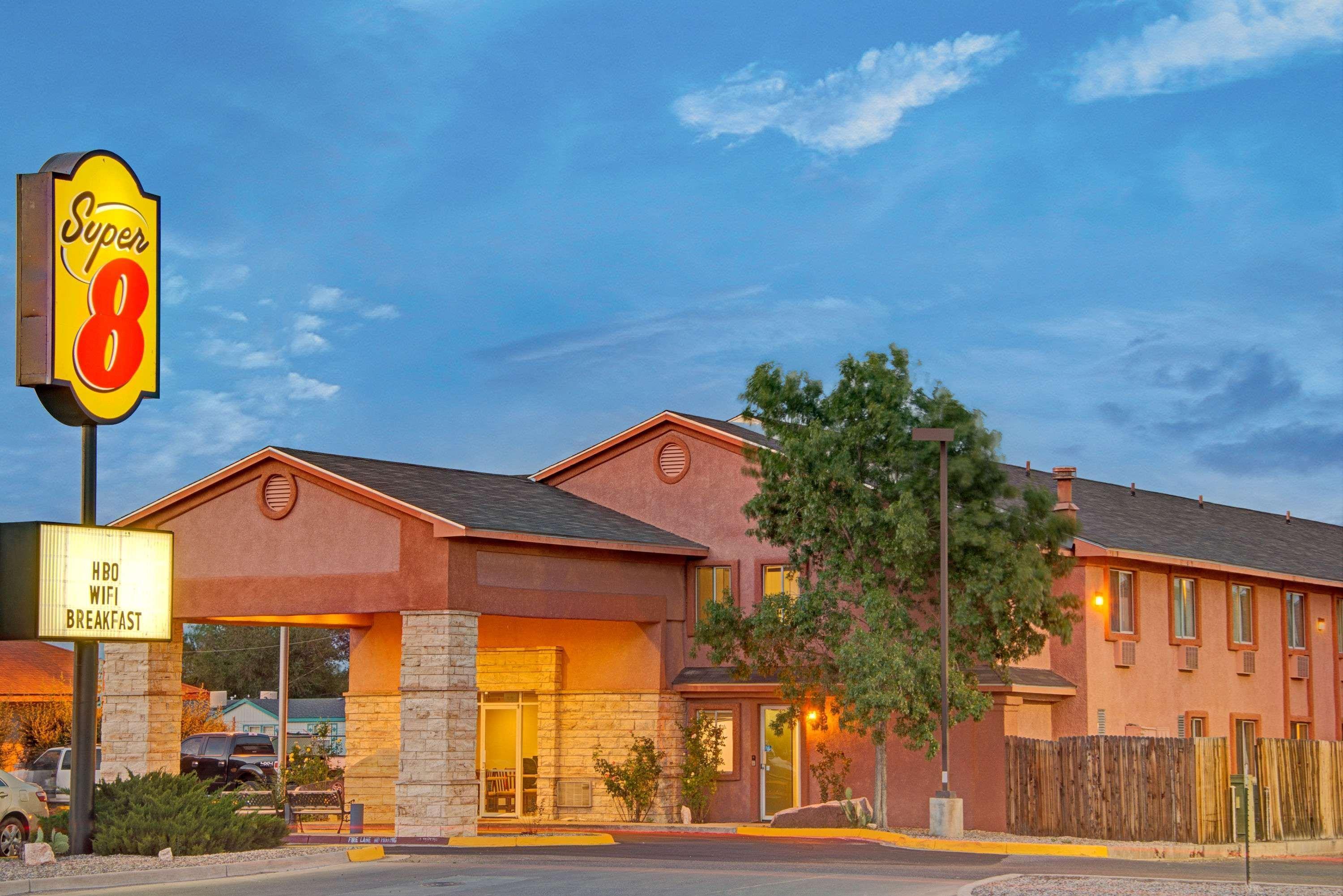 ซูเปอร์ 8 บาย วินด์แฮม เบเลน นิวเม็กซิโก Hotel Belen ภายนอก รูปภาพ